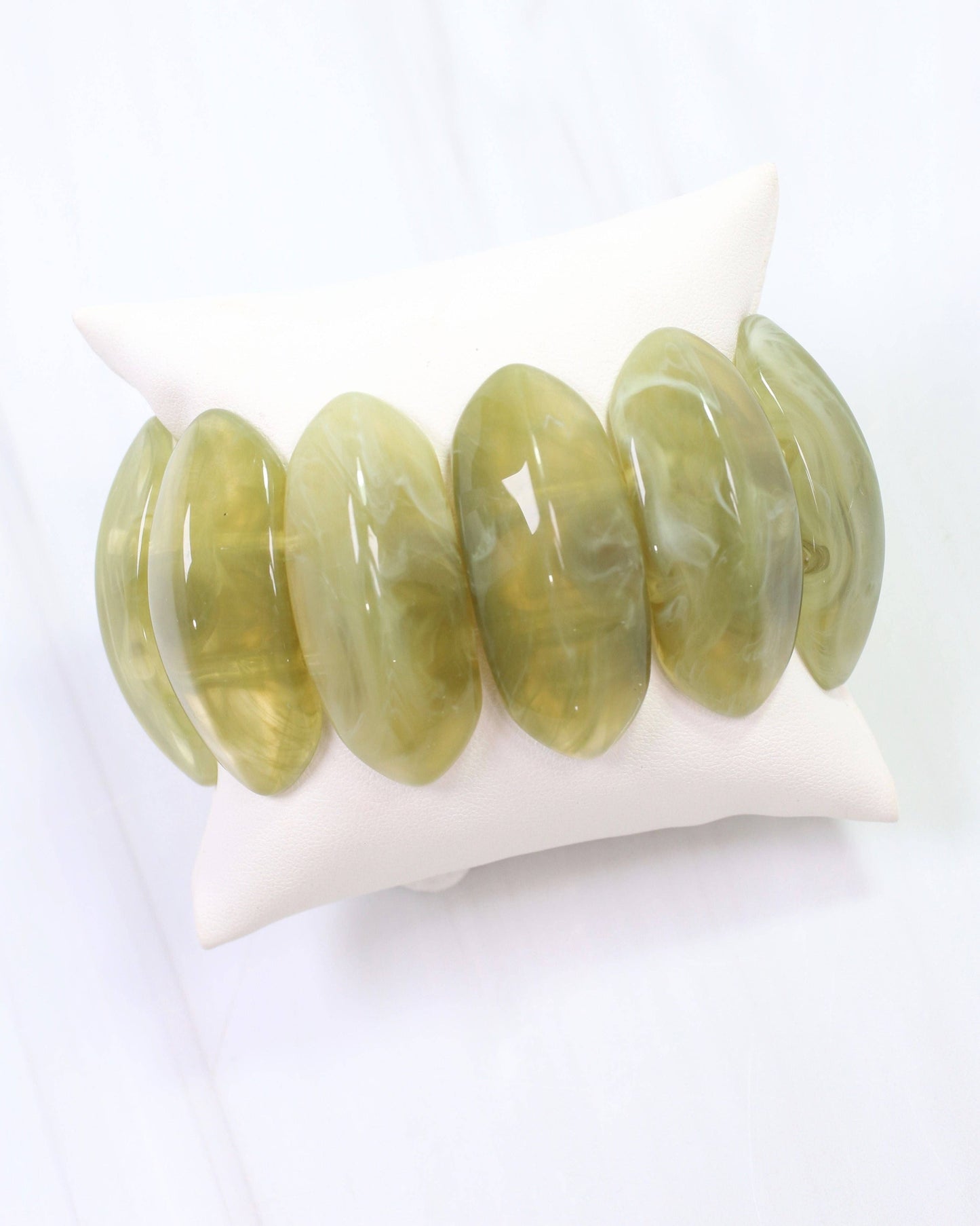Winsted Stretch Bracelet Olive: Default