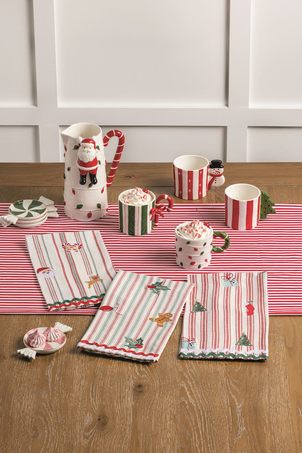 Hanging Santa Pitcher