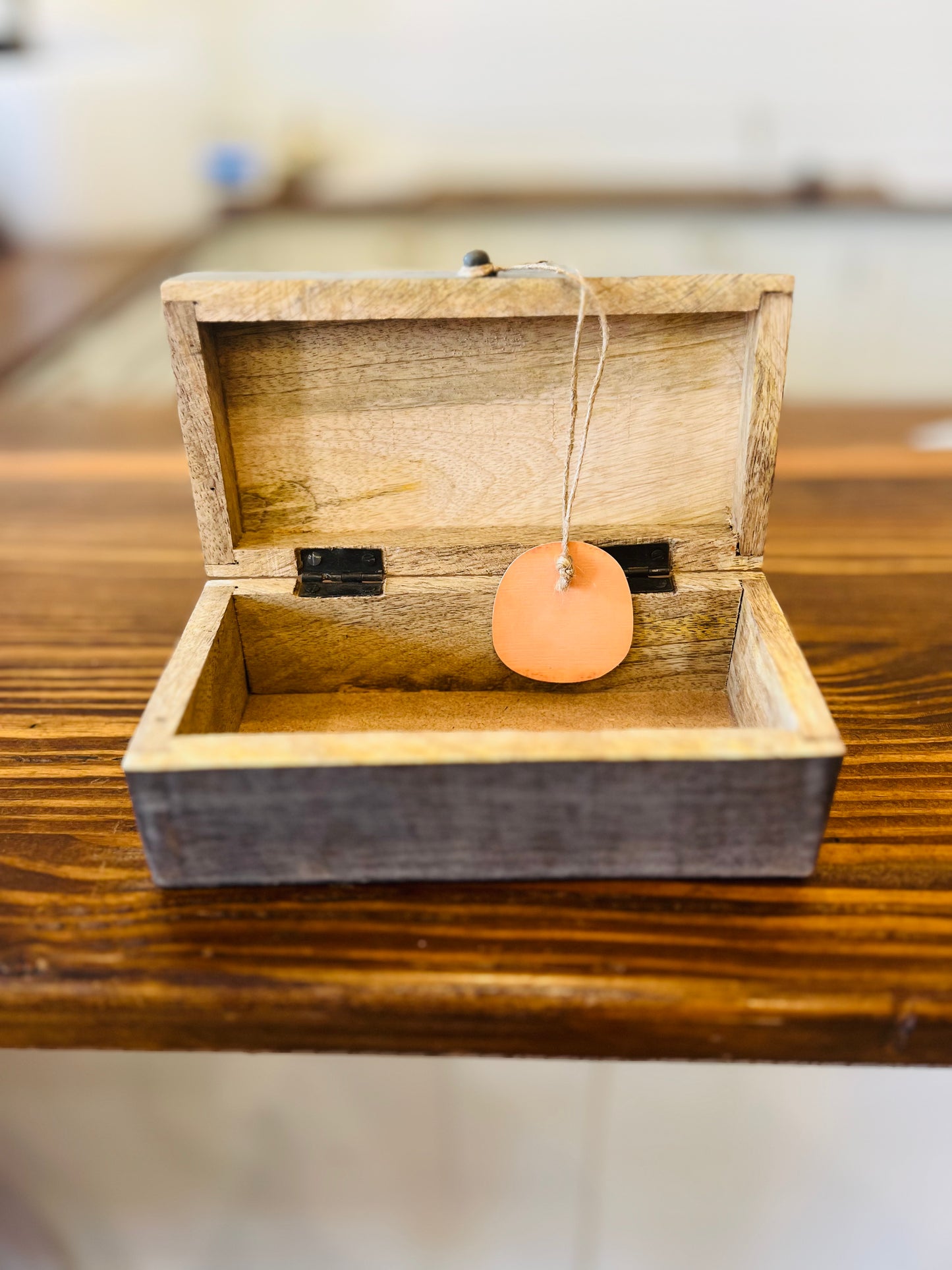 Grey Wood Country Cottage Box