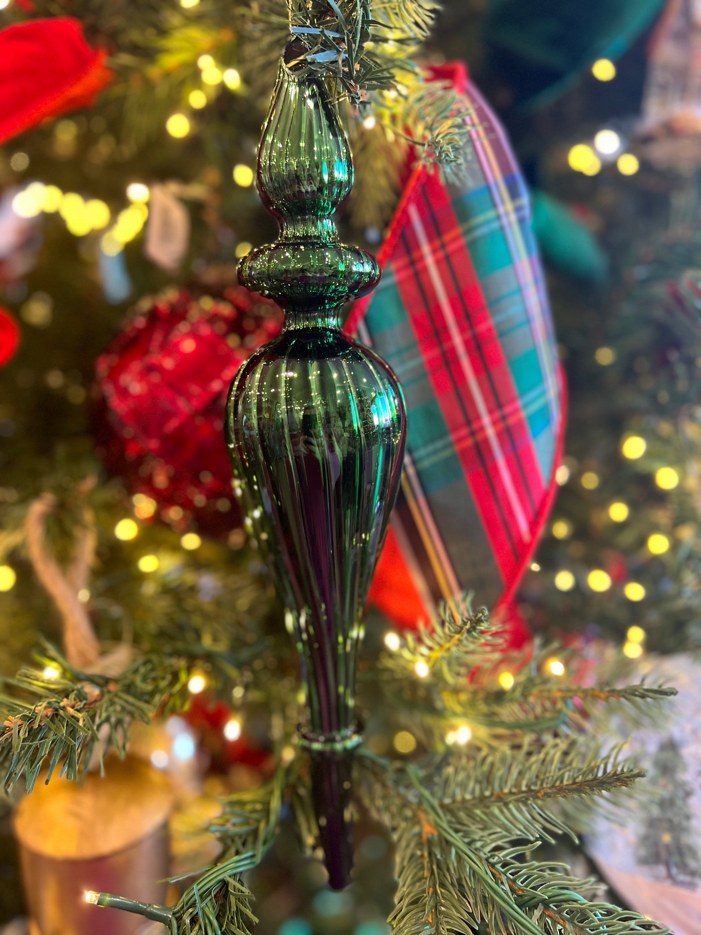 Green Finial Ornament