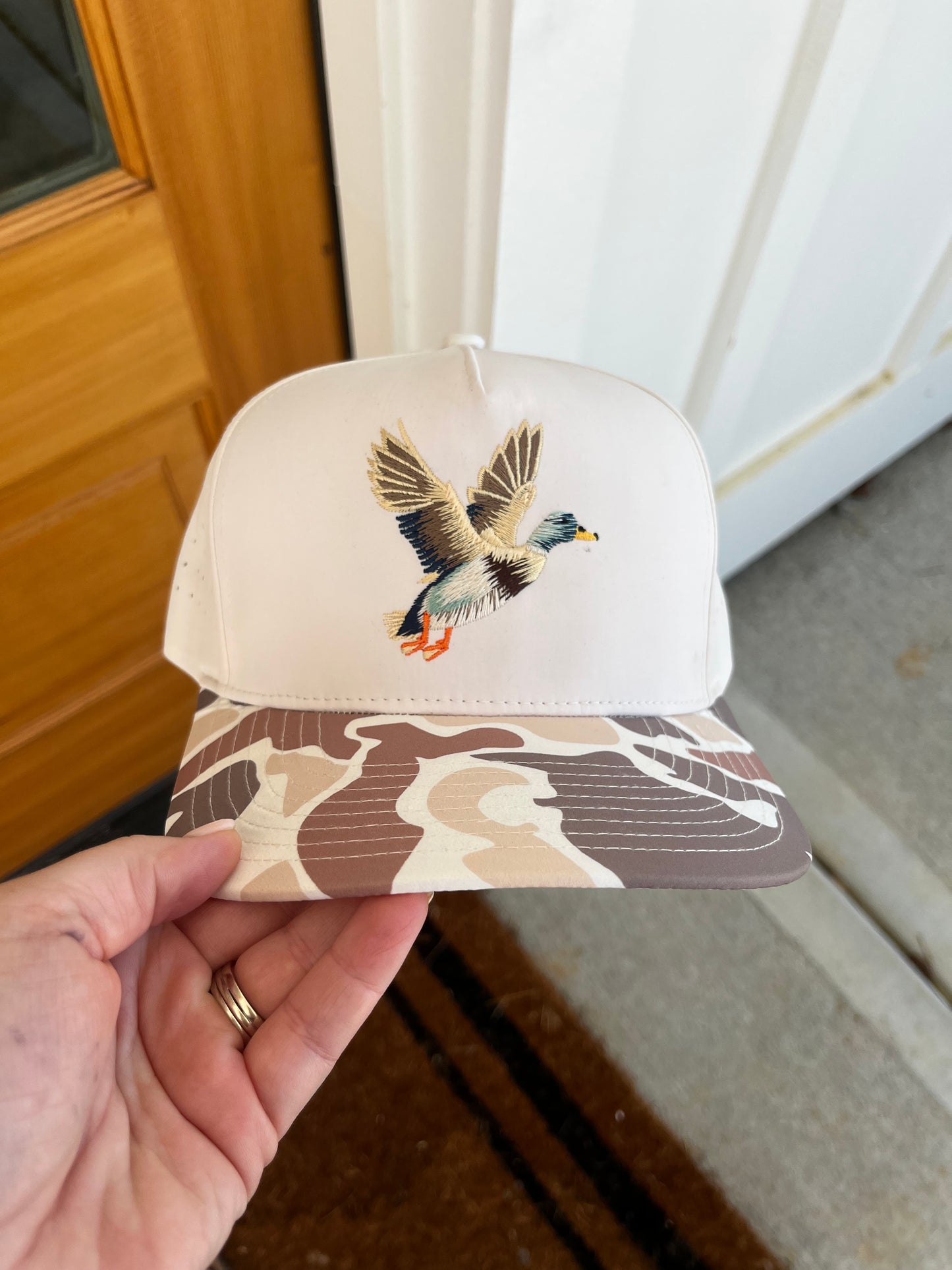 Duck- Outdoor Embroidered Camo Hat