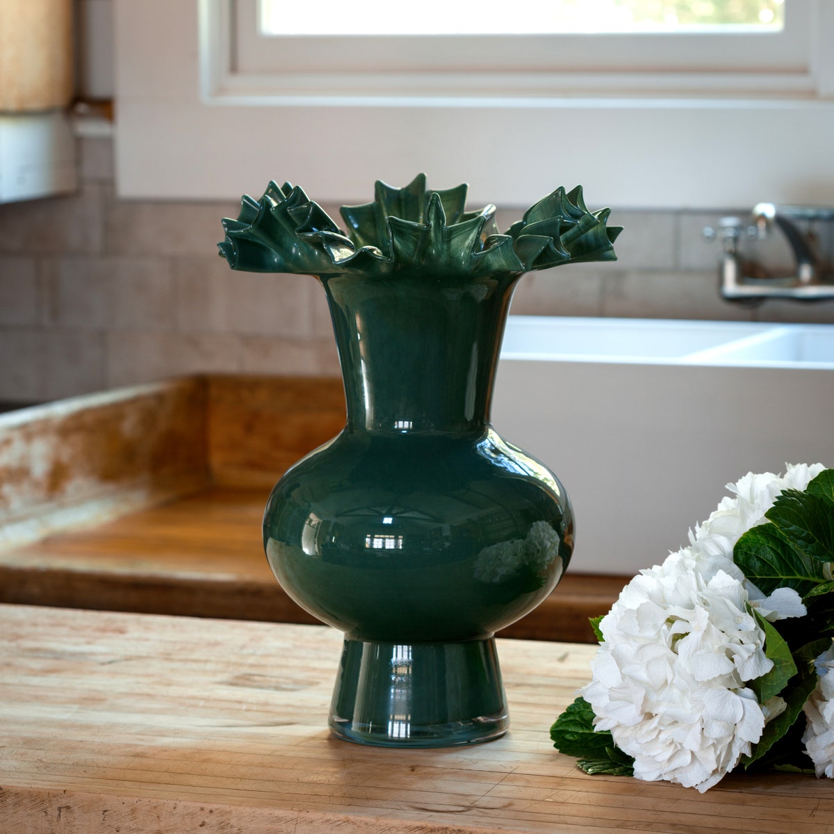 Grand Ebouriffe Vase