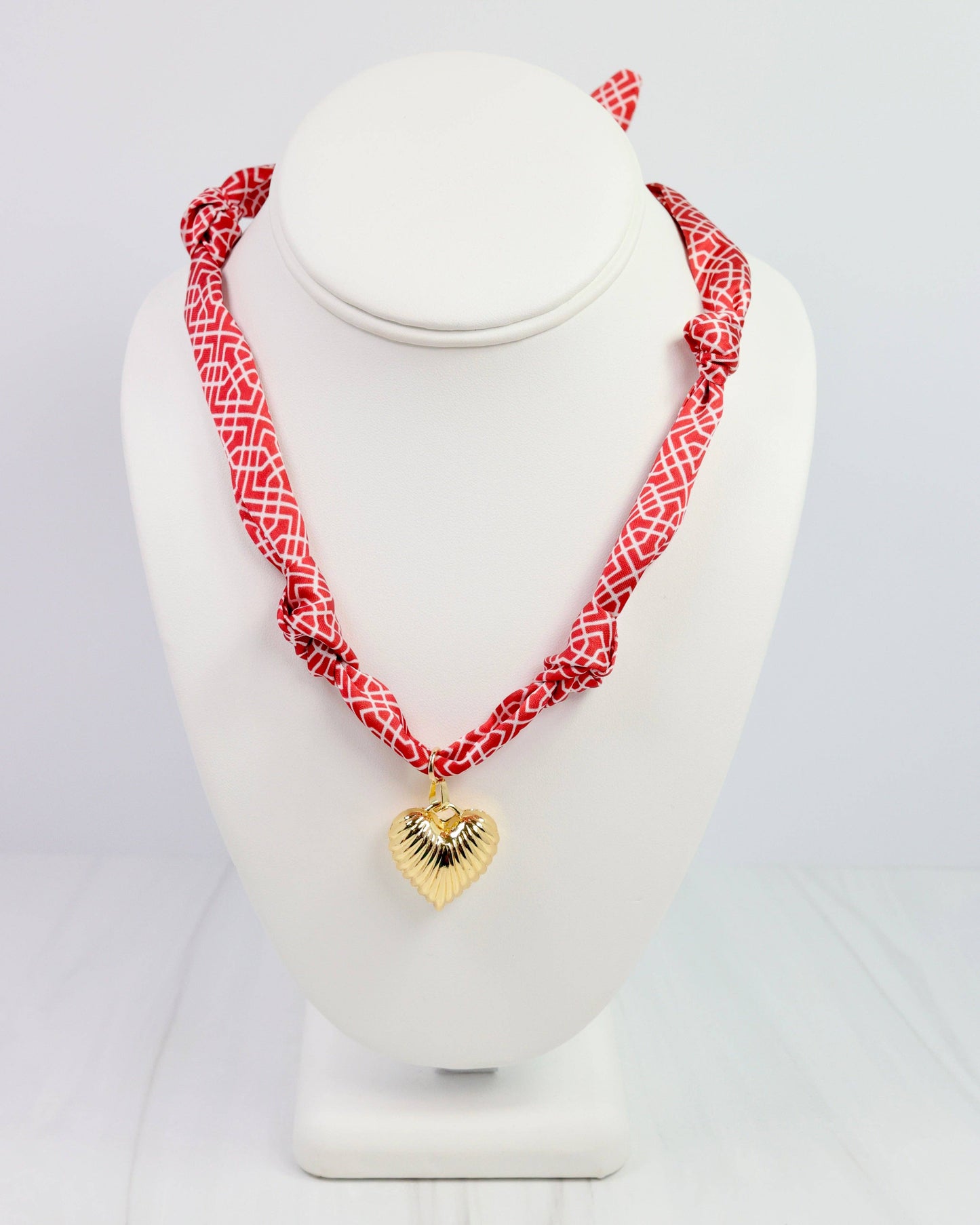 Serafina Scarf Charm Necklace Rd Wht Geo: Default