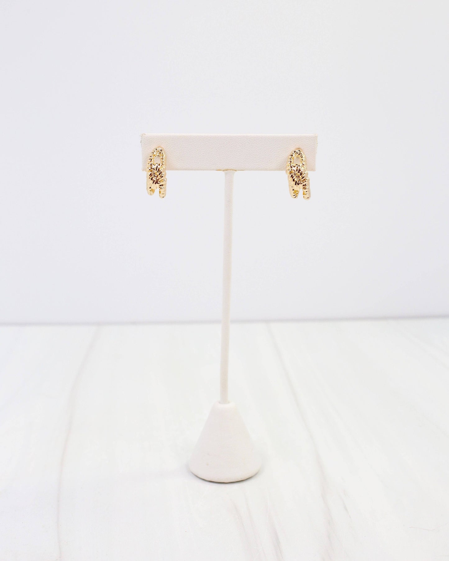 Shawnee Knot Hoop Earring Gold