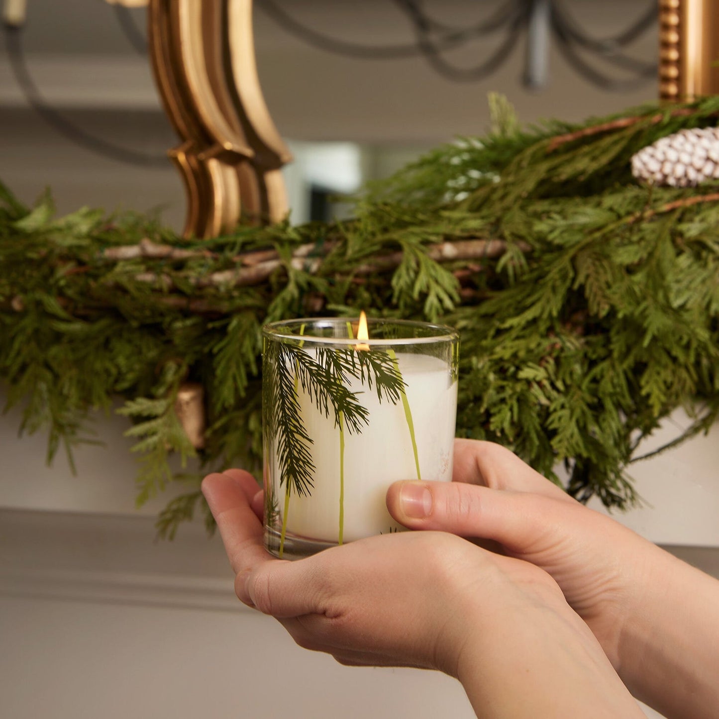 Frasier Fir Poured Candle, Pine Needle Design 6.5oz