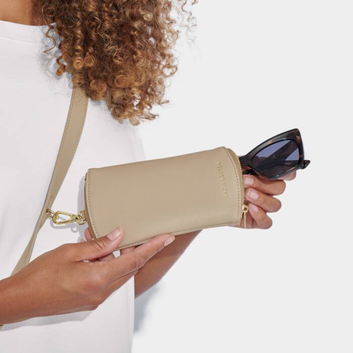 CLIP ON SUNGLASSES CASE | Light Taupe |