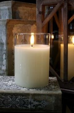 SIMPLY IVORY RADIANCE POURED CANDLES - Assorted sizes