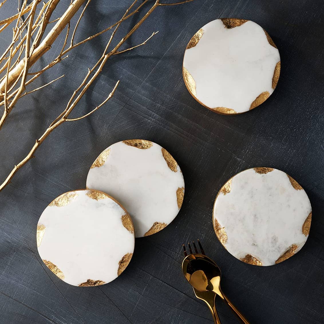 Set of Four Round Marble Coasters Gold Edge - Thumbnail 2