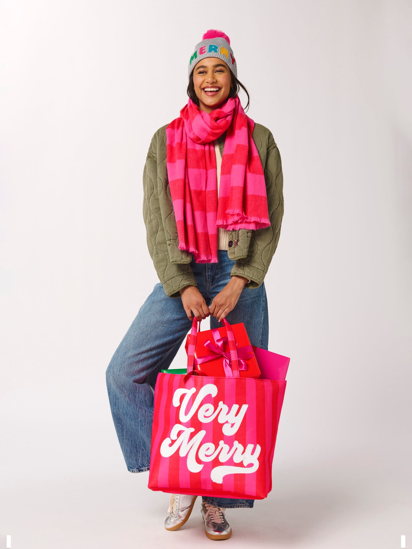 "Very Merry" Gifting Tote - Red