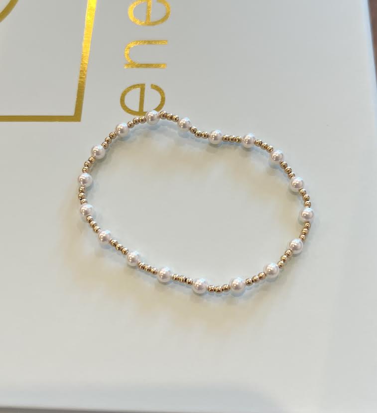 Classic Sincerity Pattern 4mm Bead Bracelet - Pearl