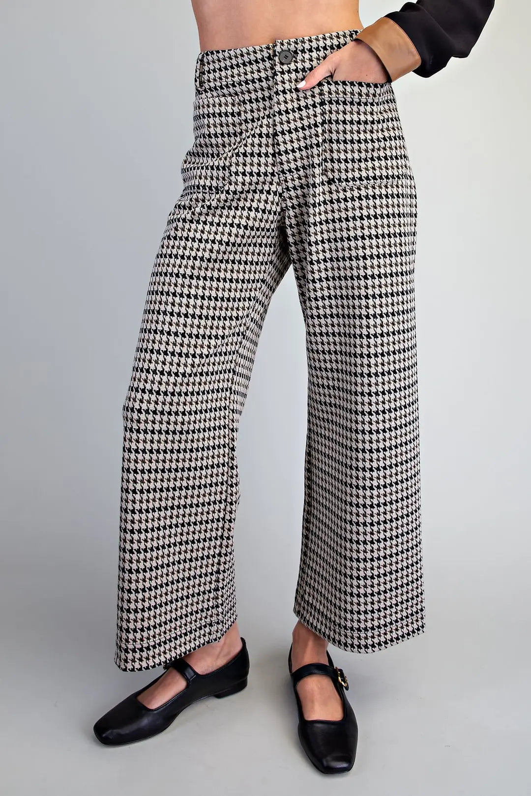 Houndstooth Printed Pants in Taupe