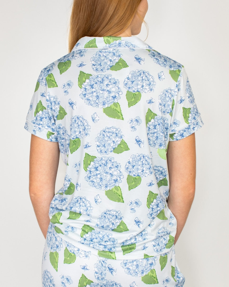 Hydrangea Short Sleeve Button Up Sleep Shirt w/Shorts