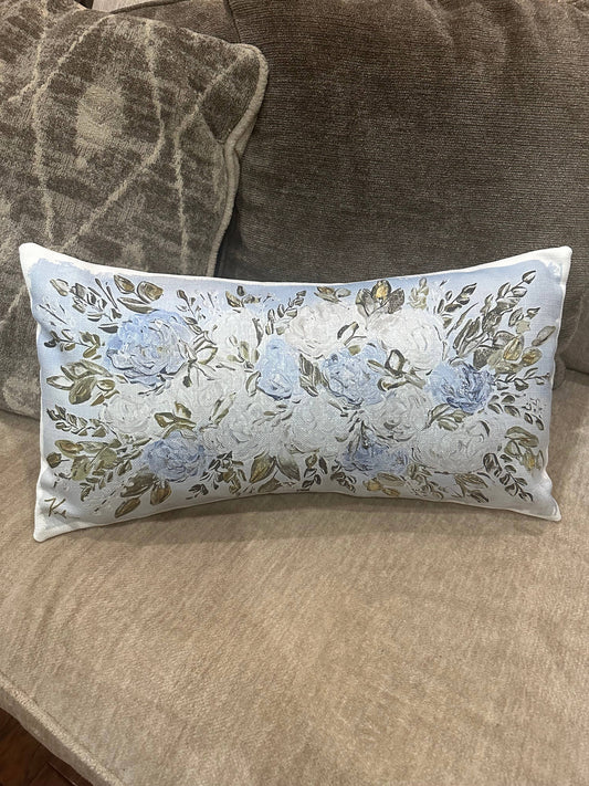 GA Blue & White Hydrangeas Lumbar 