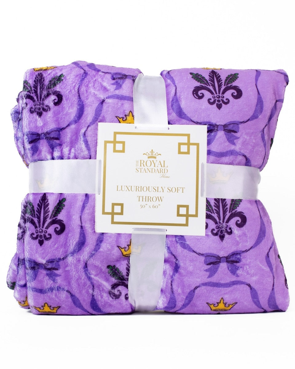 Mardi Bow Throw