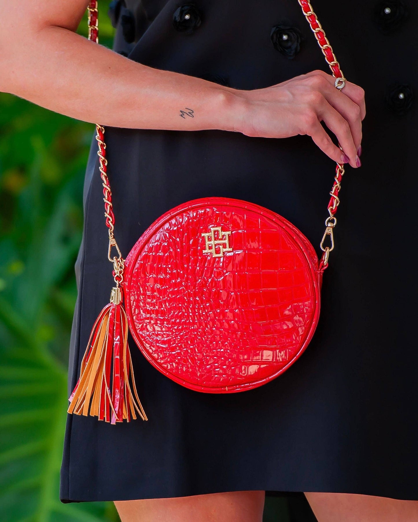 Cece Circular Crossbody Red Patent EC: