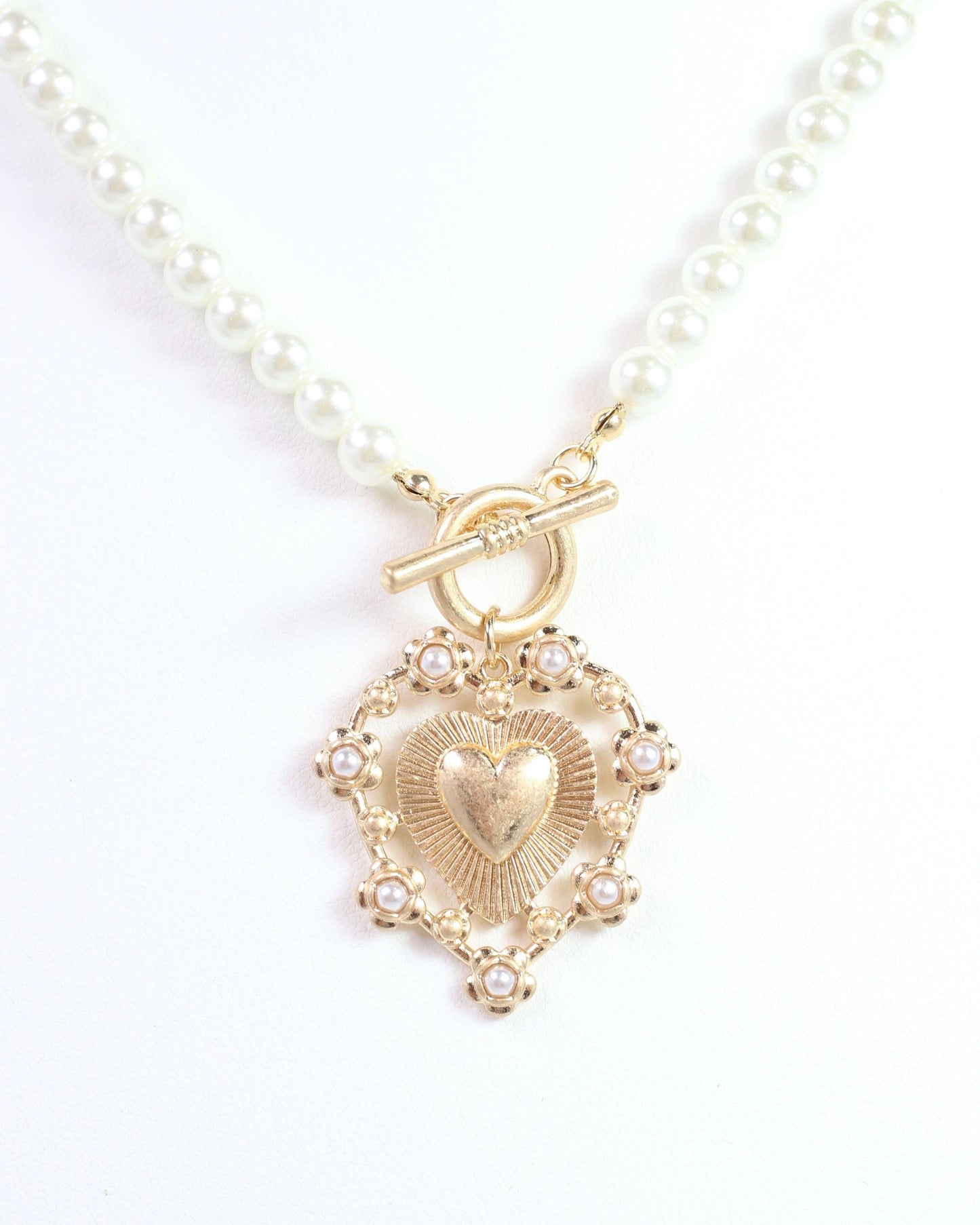 Cason Pearl and Heart Pendant Worn Gold: Default