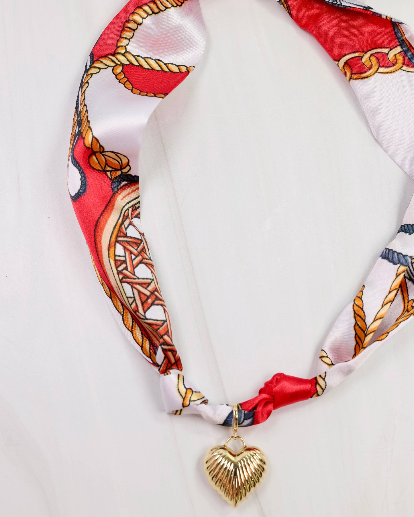 Lillie Scarf Charm Necklace RED WHITE: Default