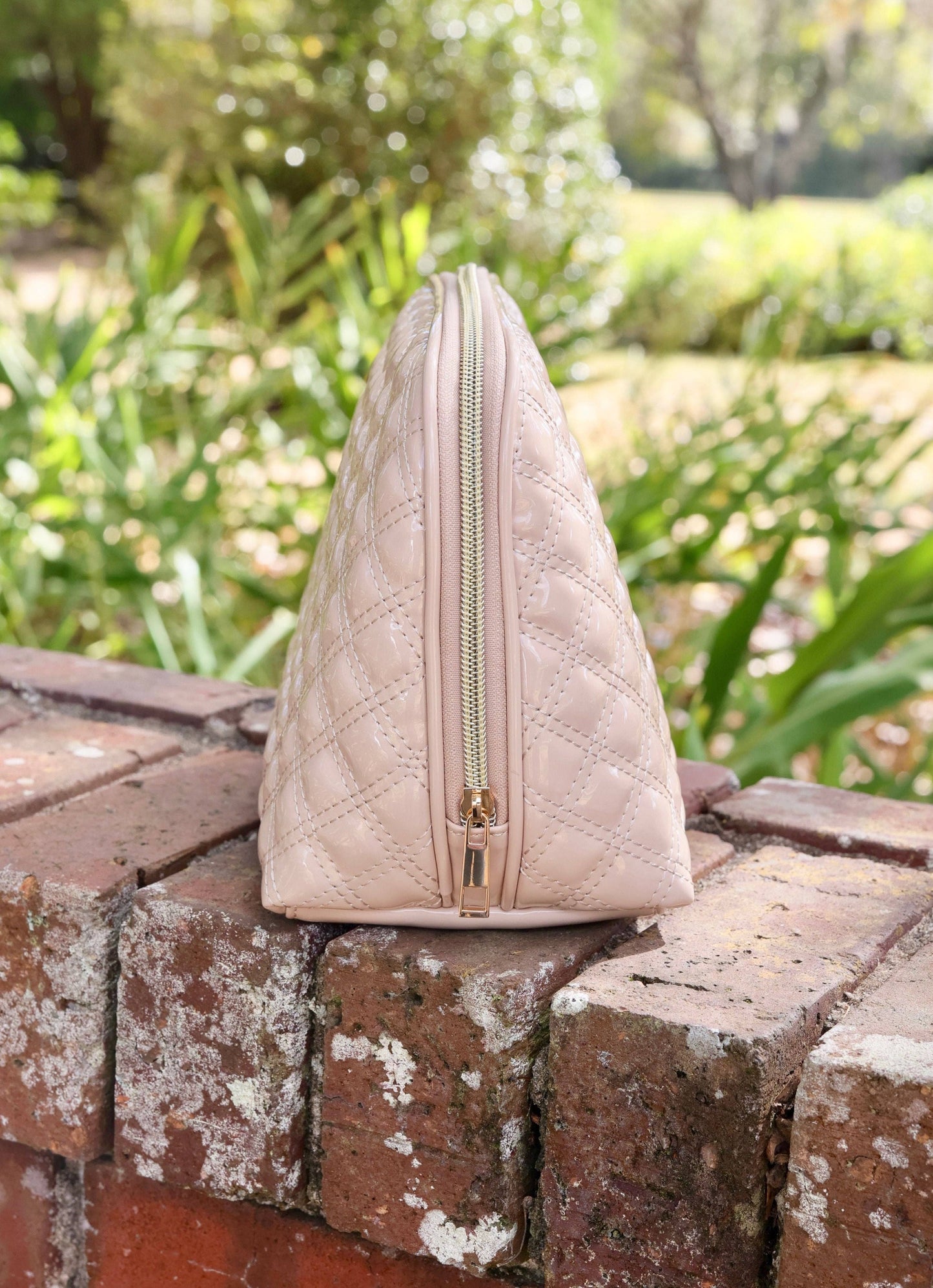 Capri Large Pouch Nude Patent SQ: Default