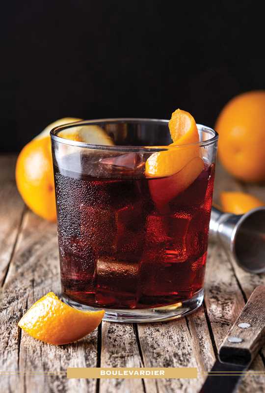 Whiskey Cocktail Cards A–Z by Adams Media: Flashcards