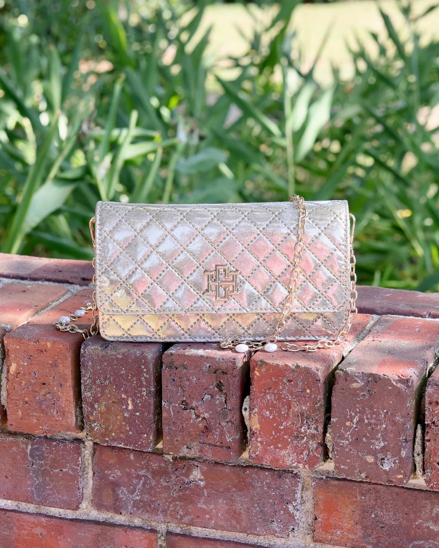 Brynleigh Clutch Crossbody Champagne Pop: Default