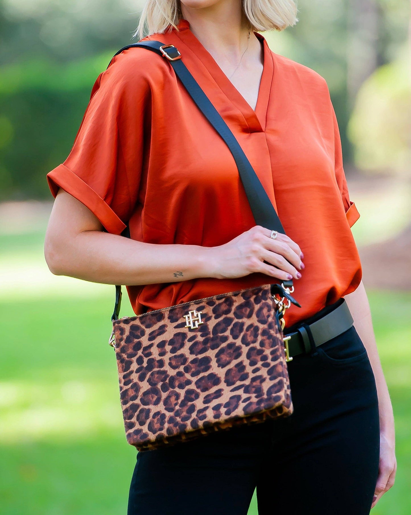 Ariana Crossbody Spotted Saddle: