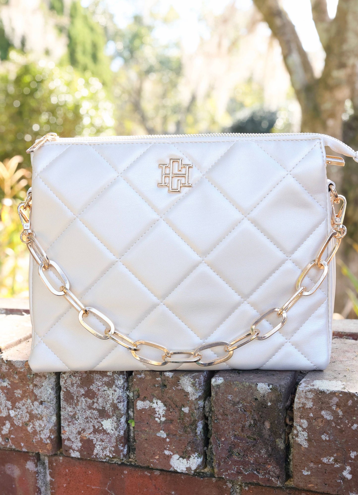 Ariana Crossbody Pearl LD: Default