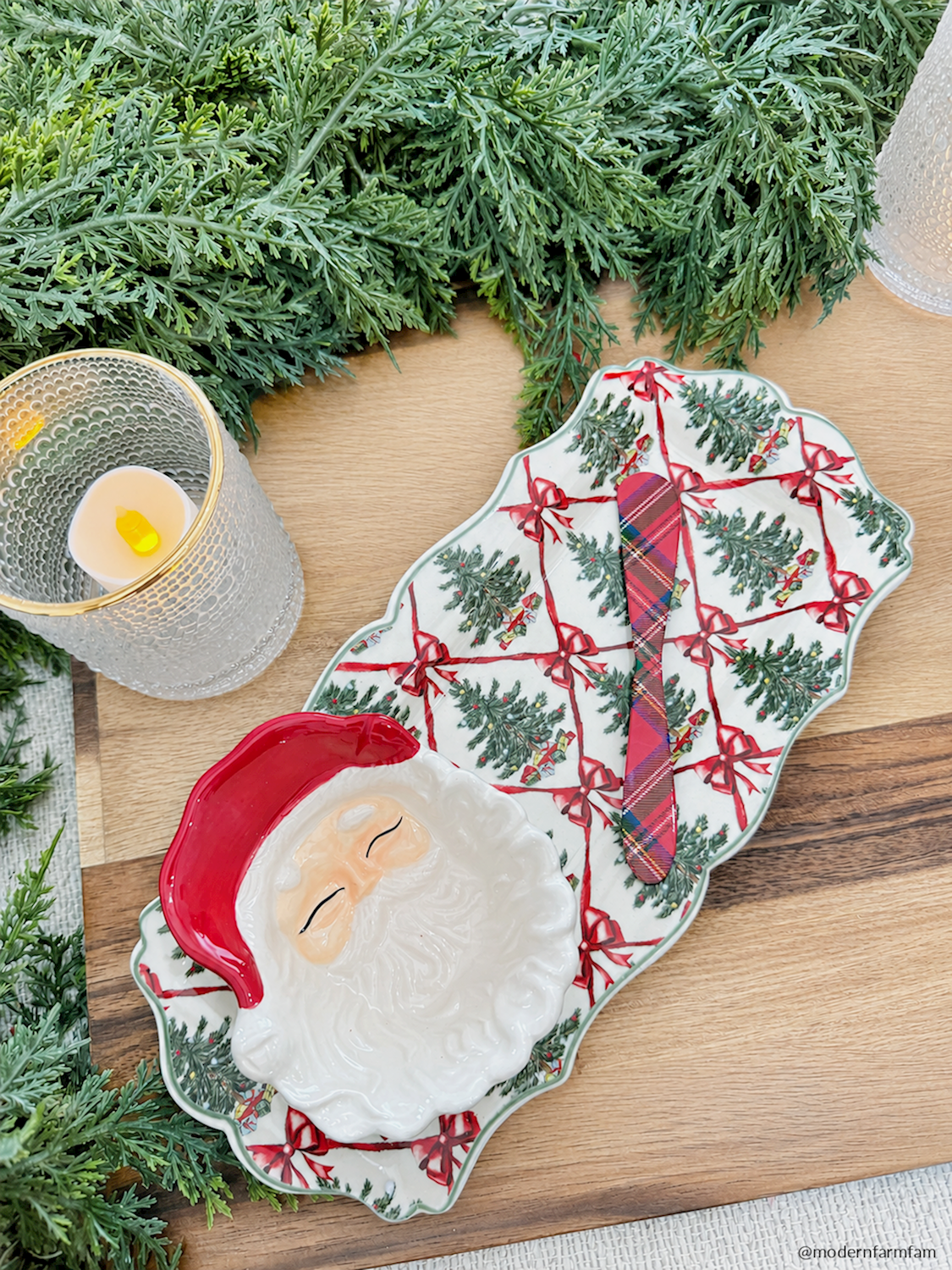 Tree Tray & Santa Tidbit Set