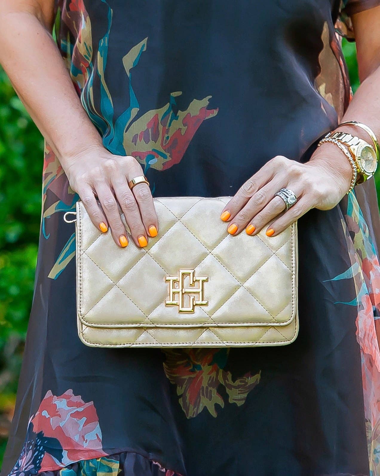 Bryn Clutch/Crossbody Gold Shimmer LD