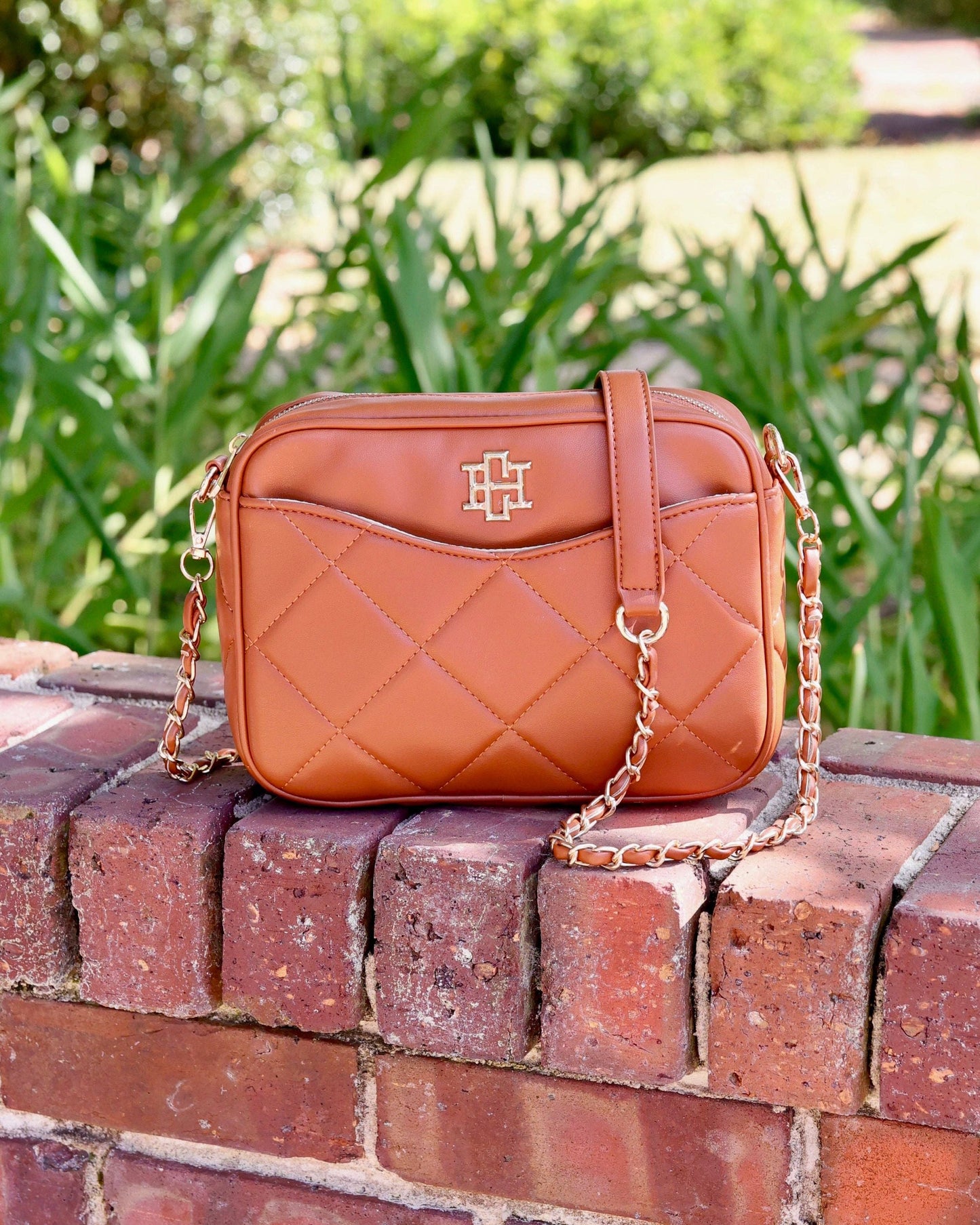 Fiona Crossbody Saddle LD:
