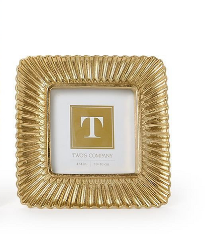 Sculpted Scalloped Plume Photo Frames (3 Sizes)