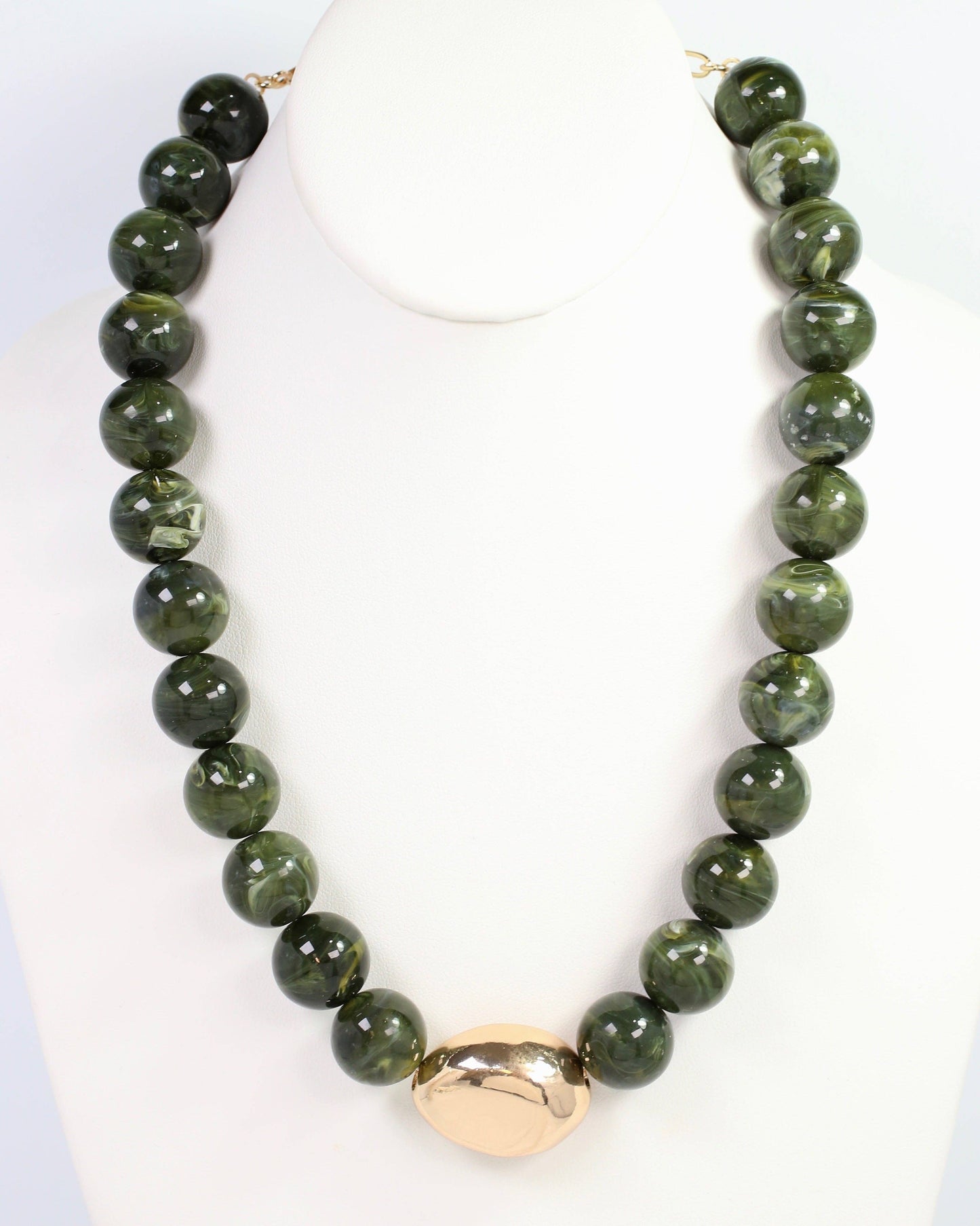 Brooklyn Bold Stone Necklace Olive: Default