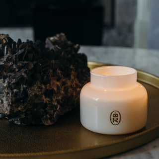 20 oz Heritage Candle: Vanilla Lume