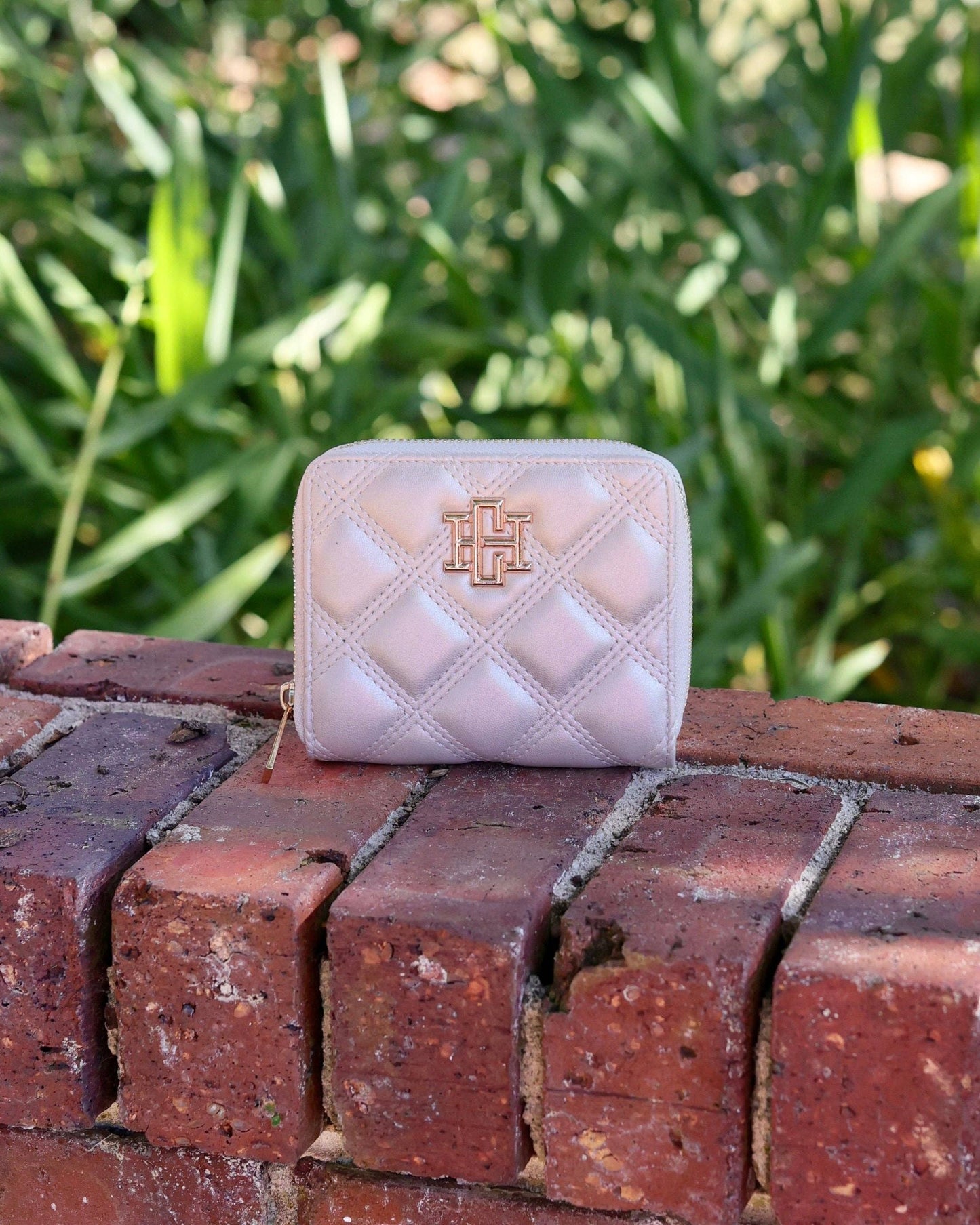 Blakely Wallet Pearl DQ