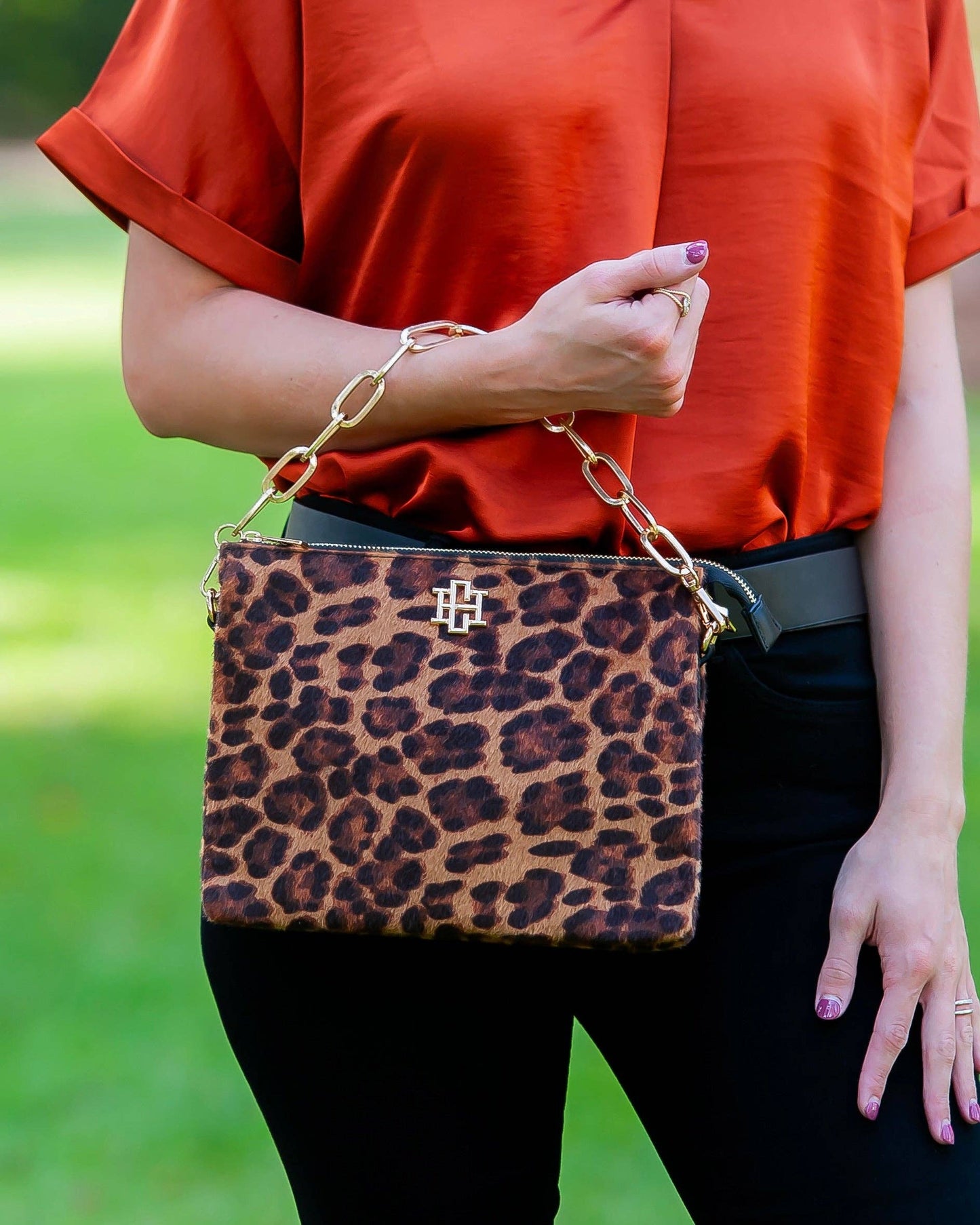 Ariana Crossbody Spotted Saddle: