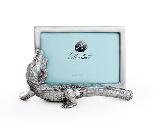 Alligator Photo Frame - Features Two Alligator Figures: 4 x 6