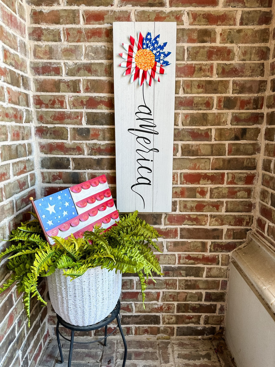 Scallop Flag - Thumbnail 4