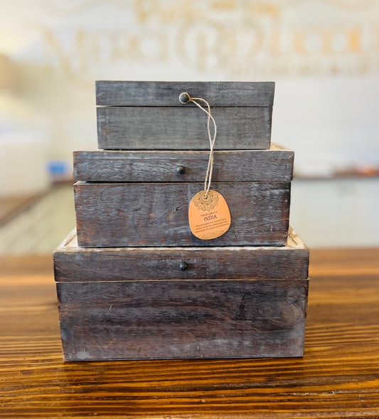 Grey Wood Country Cottage Box
