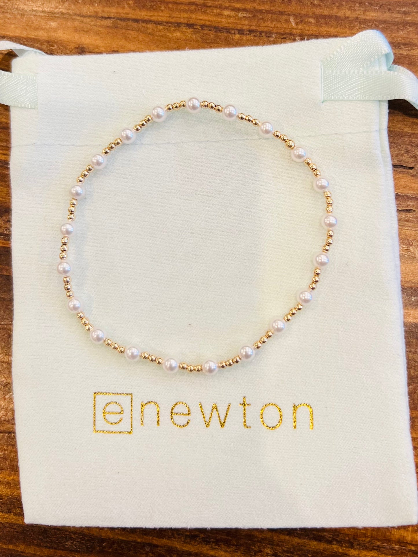 Classic Sincerity Pattern 4mm Bead Bracelet - Extends