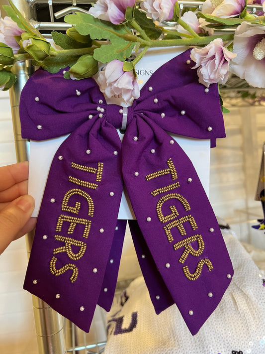 Beaded Bow - Louisiana State University