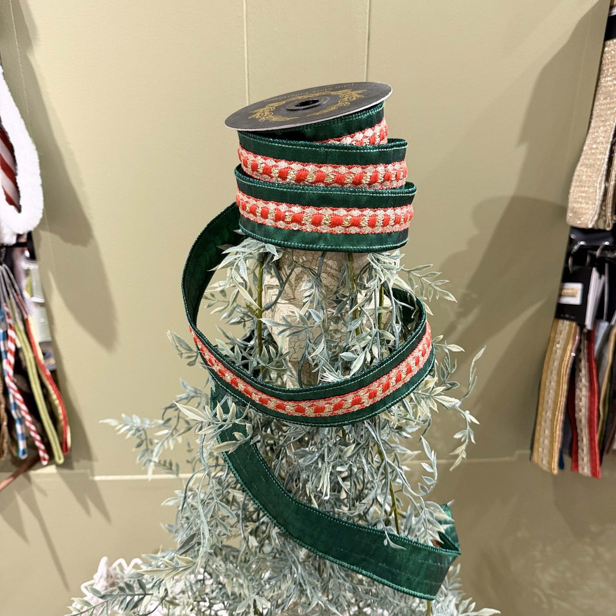 JME Red Trim Metallic Dupion Green Ribbon - 1.5x5yd