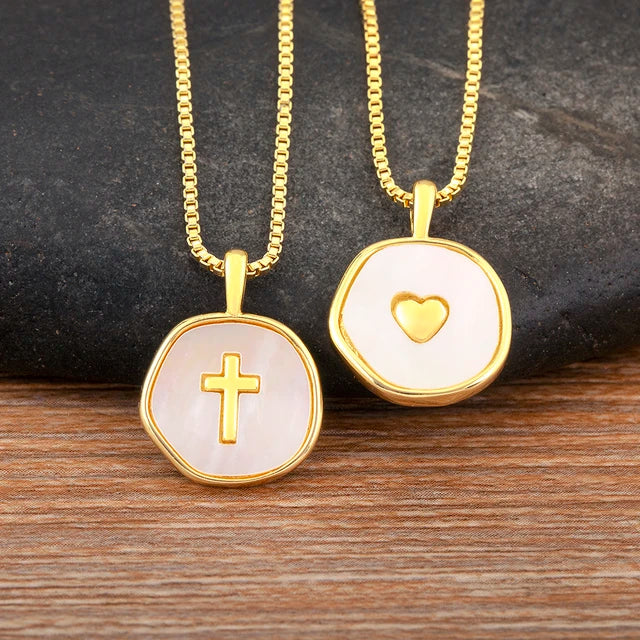 Cross or Heart Pattern Round Charm Pendant Necklace