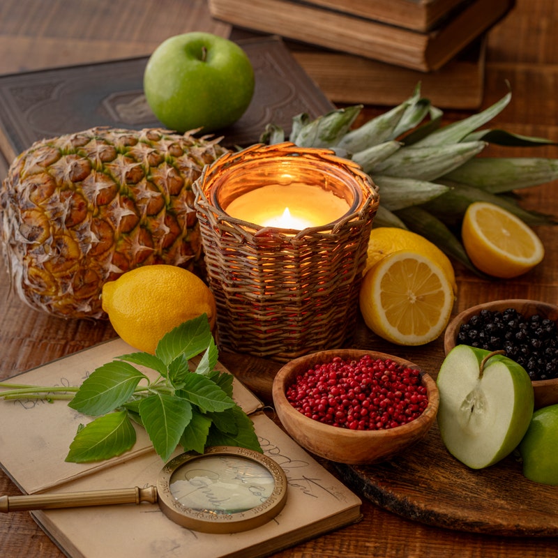 Amore Candle
