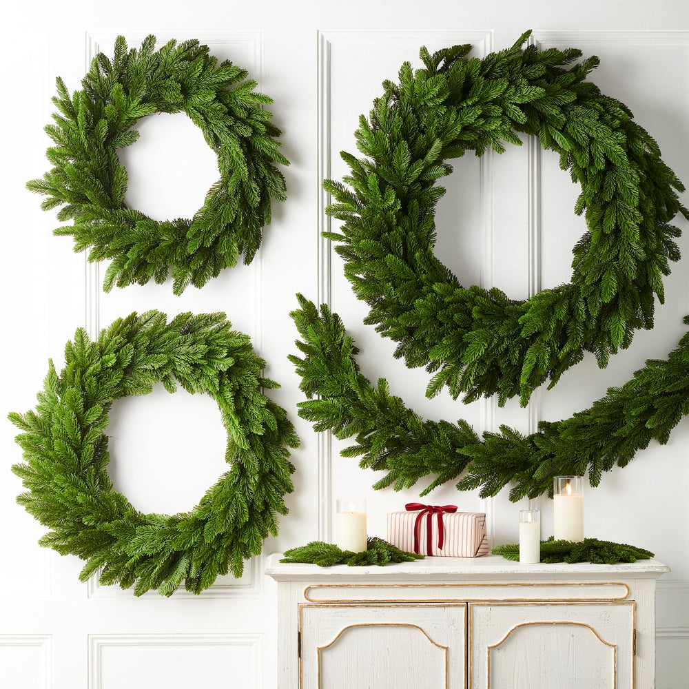 Bright Green Cedar Wreath