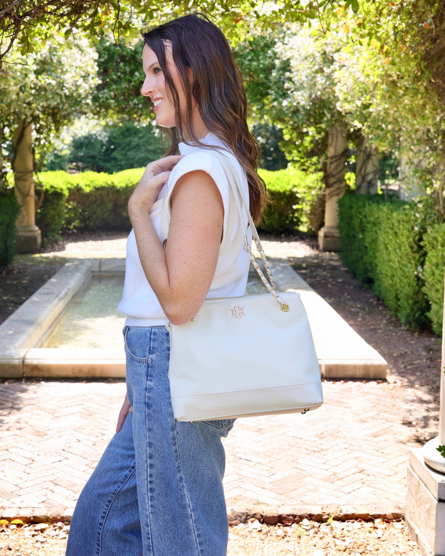 Teegan Tote Cream: Default