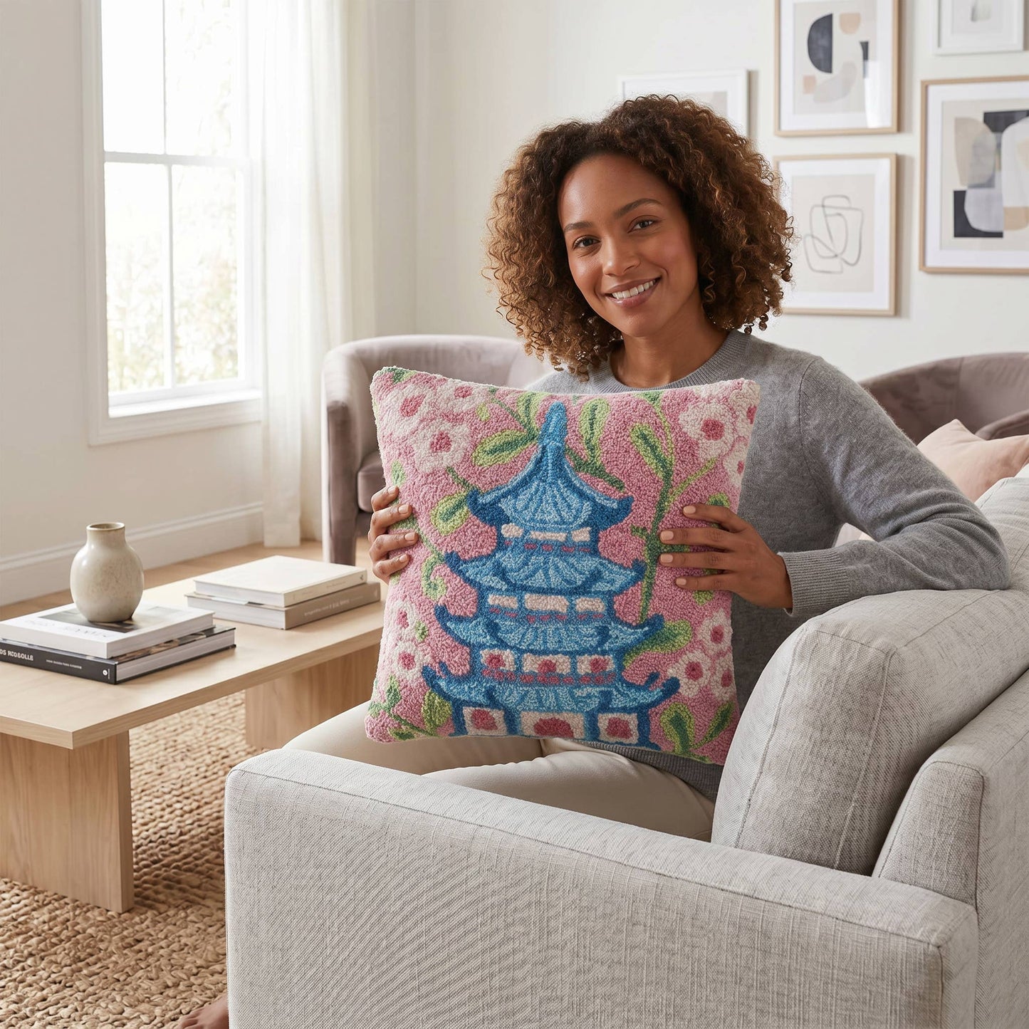 Chinoiserie Pagoda Hook Pillow