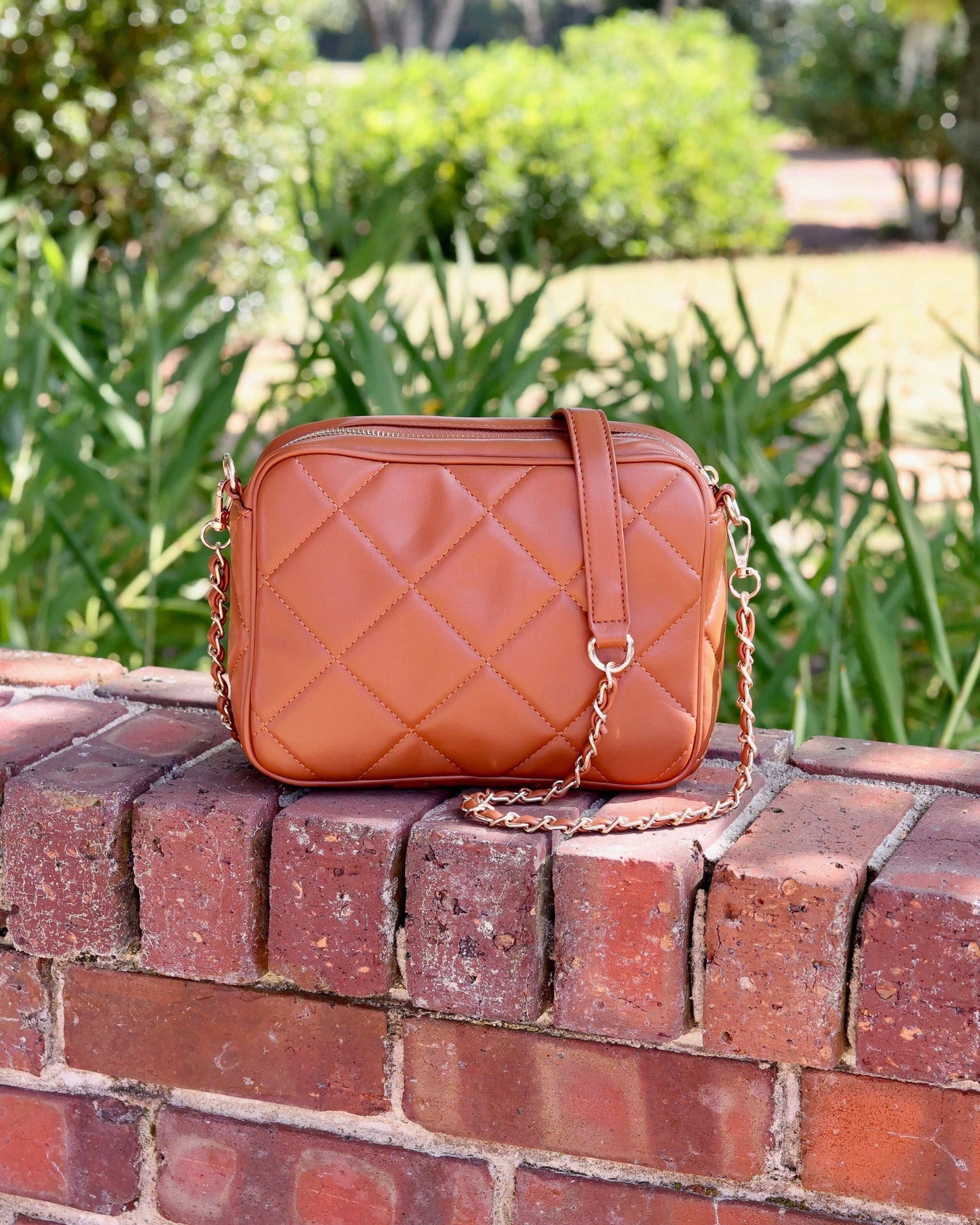 Fiona Crossbody Saddle LD: