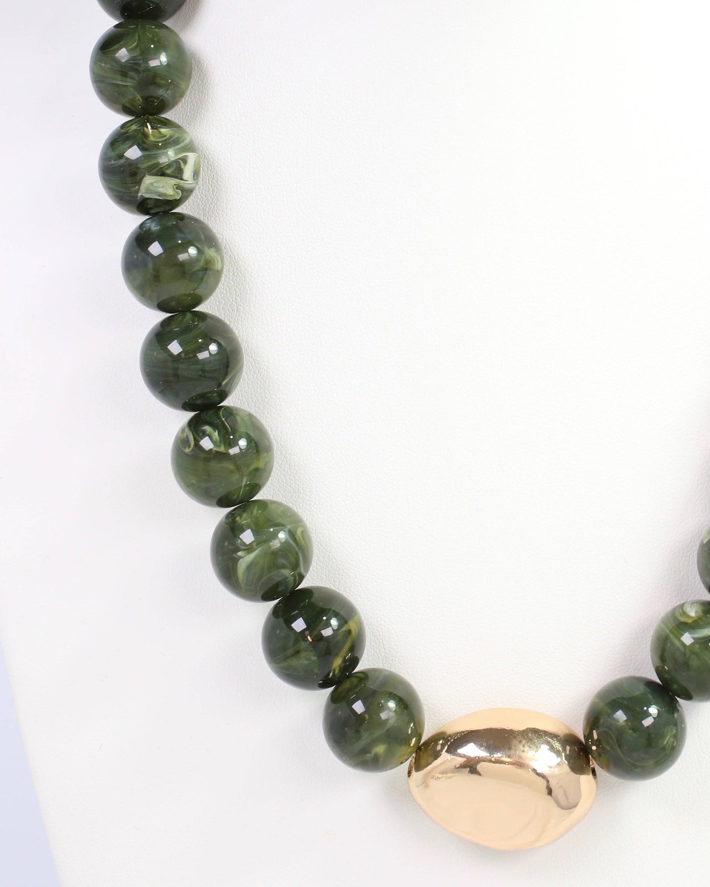 Brooklyn Bold Stone Necklace Olive: Default