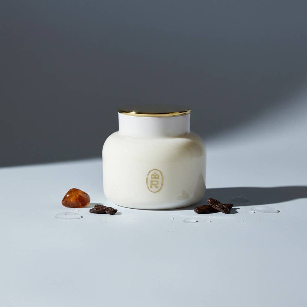 20 oz Heritage Candle: Versailles