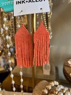 CORAL SEED BEAD FRINGE EARRING 3.5"